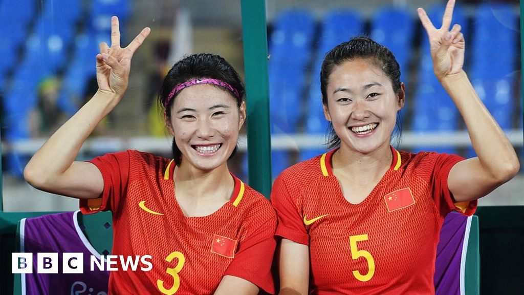 Световно първенство за жени: Стоманените рози изпреварват мъжете в китайския футбол