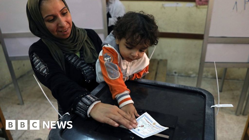 Egyptians vote in presidential election