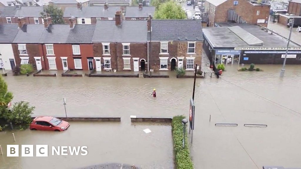 'Catastrophic' Storm Babet wreaks havoc across UK - BBC News