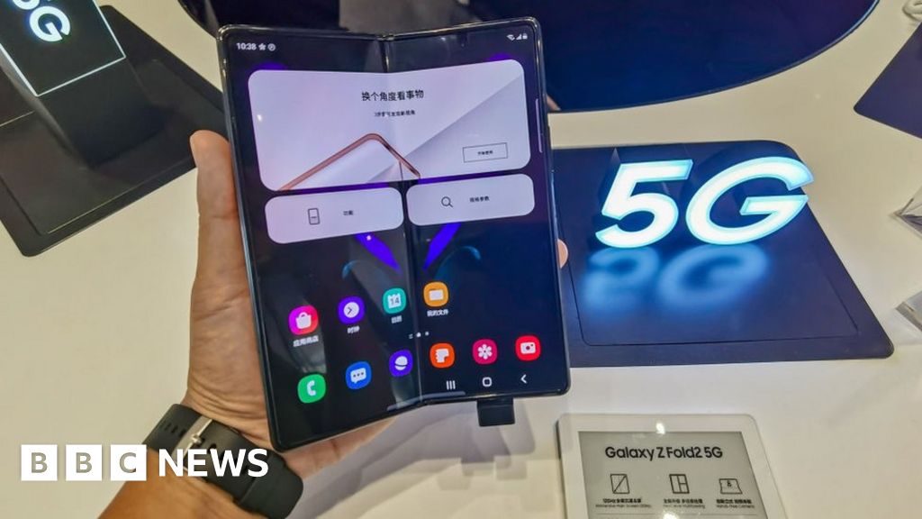 Samsung sees sales surge from rival Huawei's ban