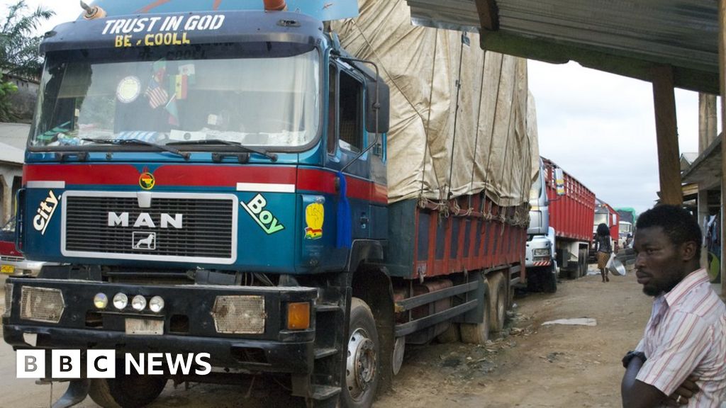 Nigeria signs African free trade area agreement