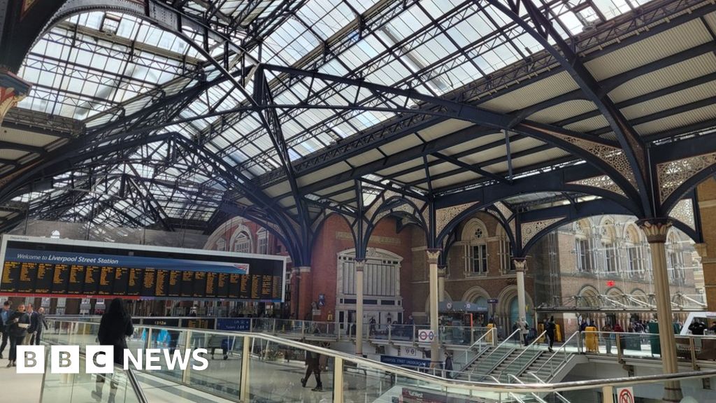 Liverpool Street Station among those at risk by Victorian Society