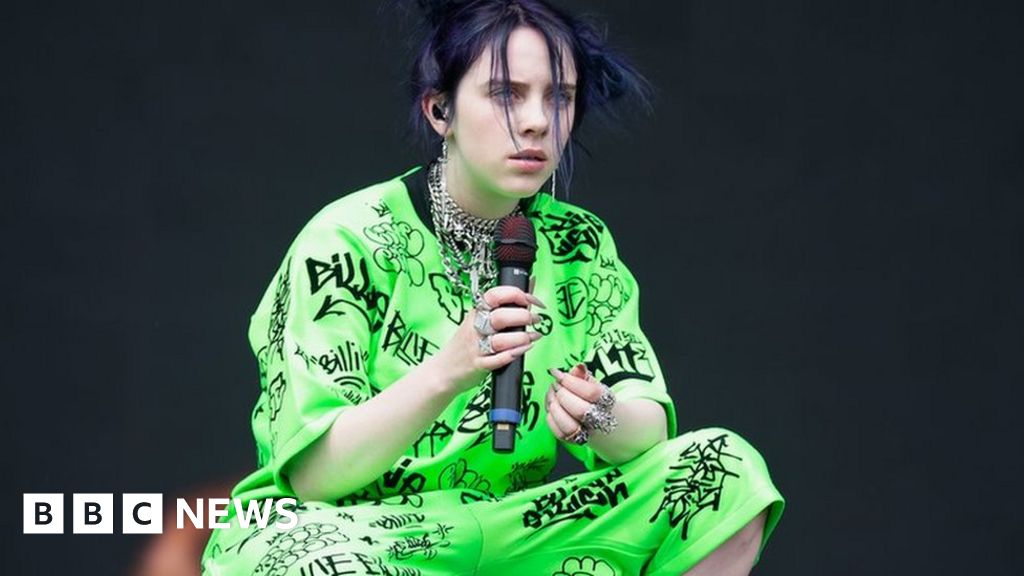 80s fluorescent outfits