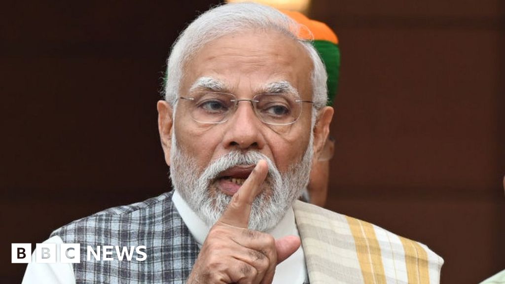 Премиерът Нарендра Моди каза че Индия определено ще проучи всички