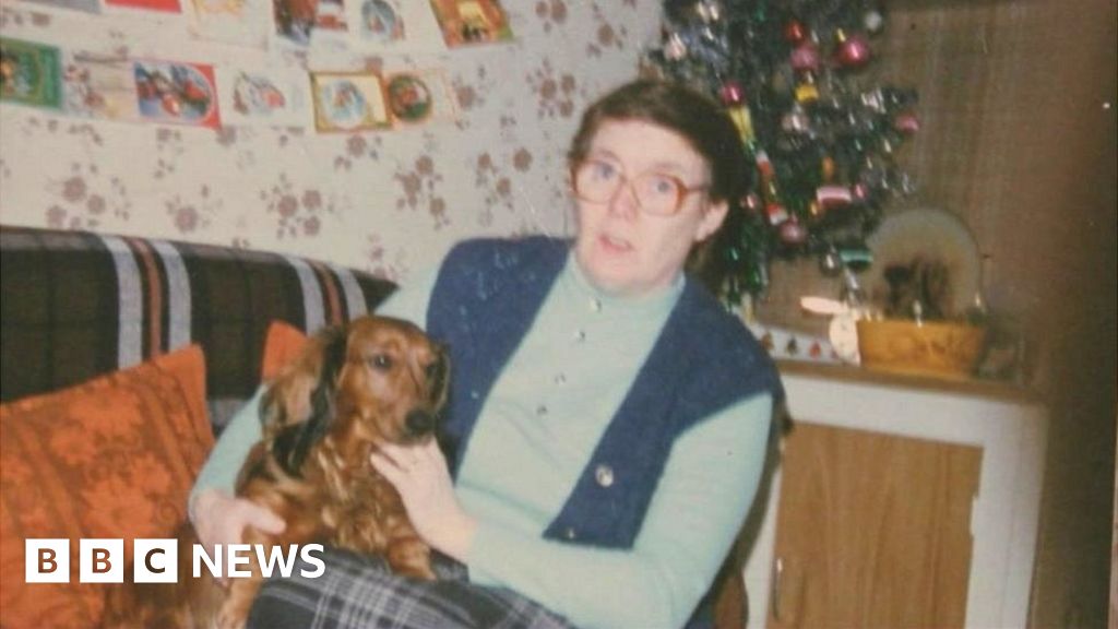 Wombwell woman loses £10,000 to 'miracle cure' scam