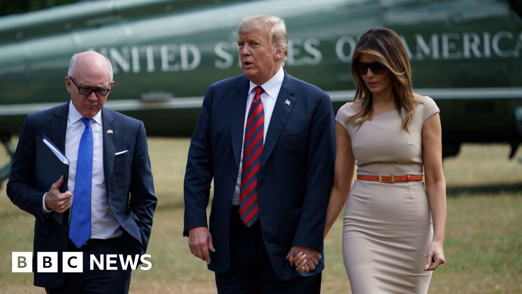 Brexit: US ambassador to UK Johnson warns on trade deal