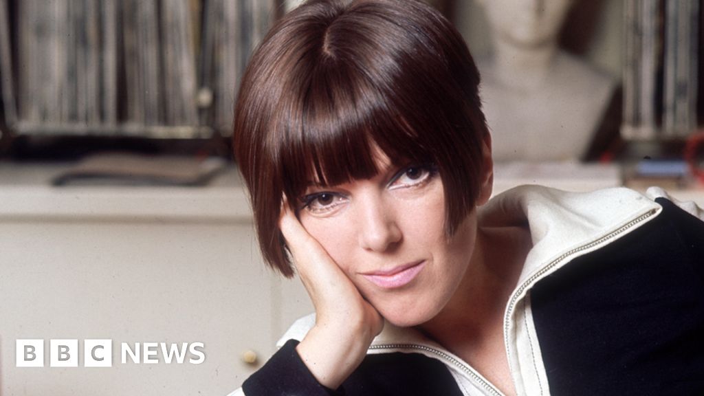 Dame Mary Quant: fashion designer dies at 93