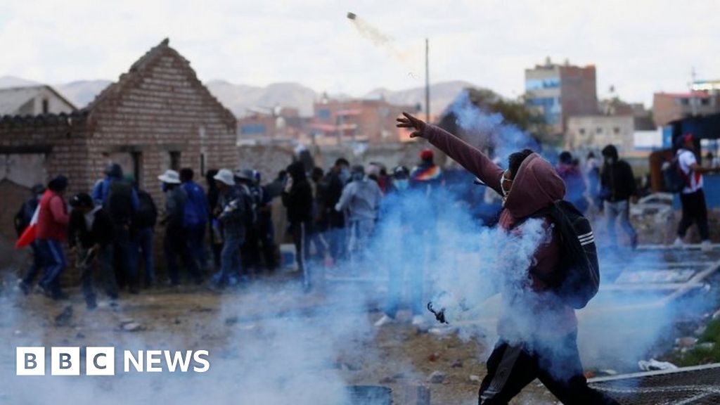 Peru protests: Many dead in new clashes