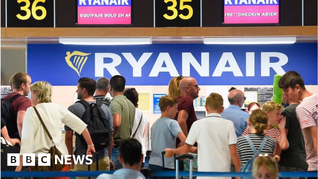 Ryanair rated 'greedy and arrogant' by customers