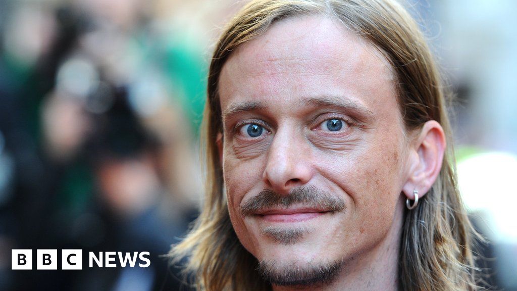 Mackenzie Crook appeals for help to find missing sister-in-law
