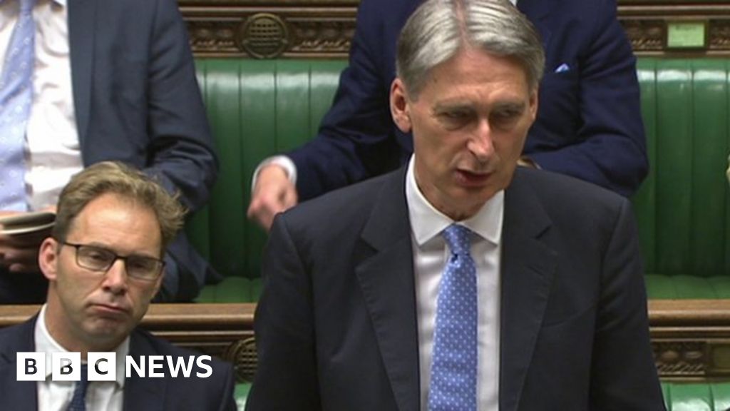 Iran deal is 'victory for diplomacy', says Hammond BBC News
