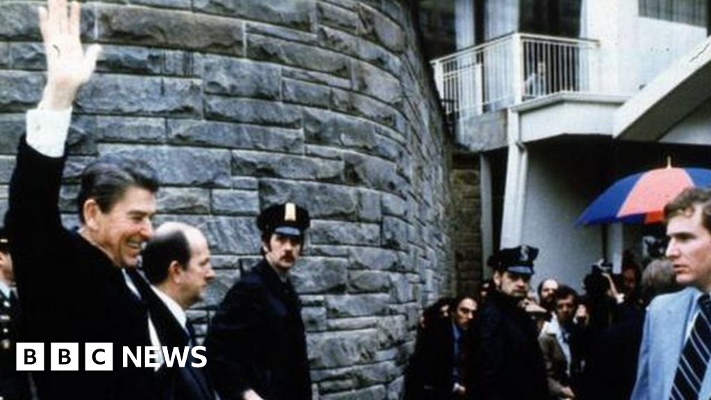 This week in history: 28 March - 3 April - BBC News