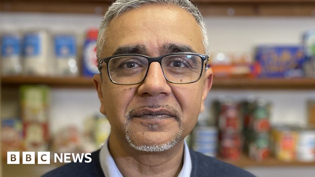 Cost of living: The Peterborough mosque-run food hub at Ramadan