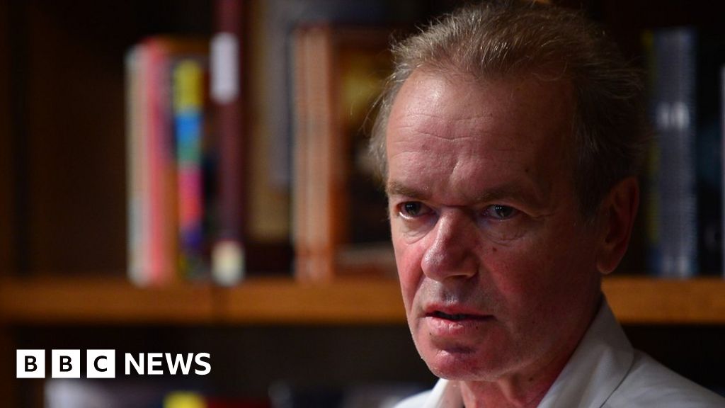 British novelist Martin Amis dies aged 73 – reports