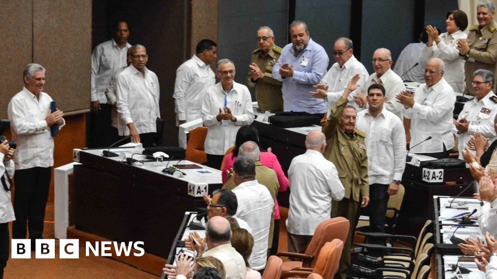 Cuba to begin constitutional reforms to formalise ''opening-up' Cuba to begin constitutional reforms to formalise ''opening-up'