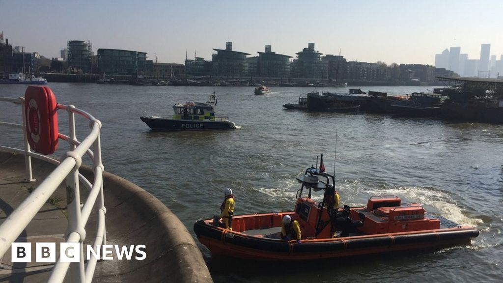 Body Found In Thames After Boy's Tower Bridge Fall - BBC News