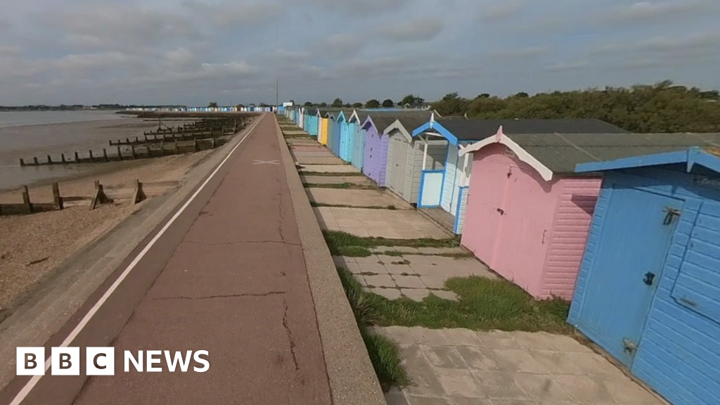 Calls for more action on Brightlingsea's mystery stench 