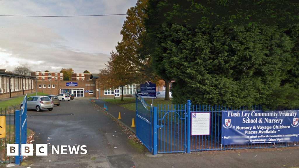 Flash Ley School to reopen after formaldehyde leak - BBC News