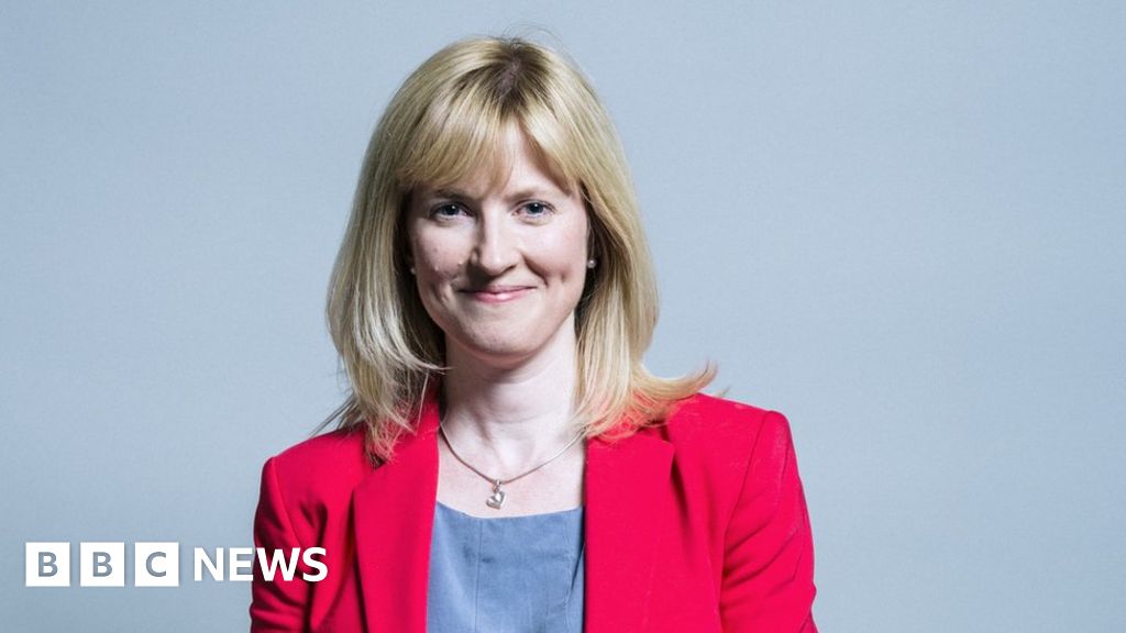 Rosie Duffield: MP considers leaving Labour over 'obsessive harassment'
