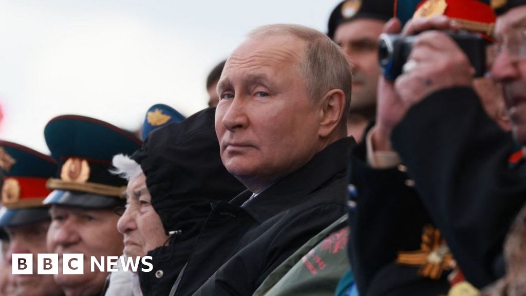 Ukraine War: Putin gives few clues in Victory Day speech