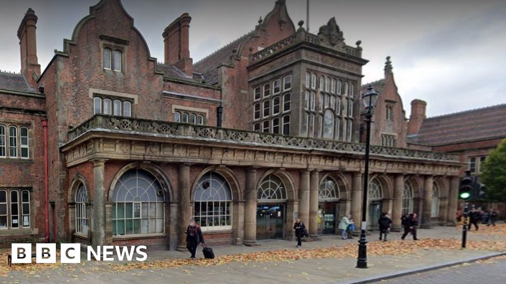 Traffic ban for Stoke on Trent railway station BBC News