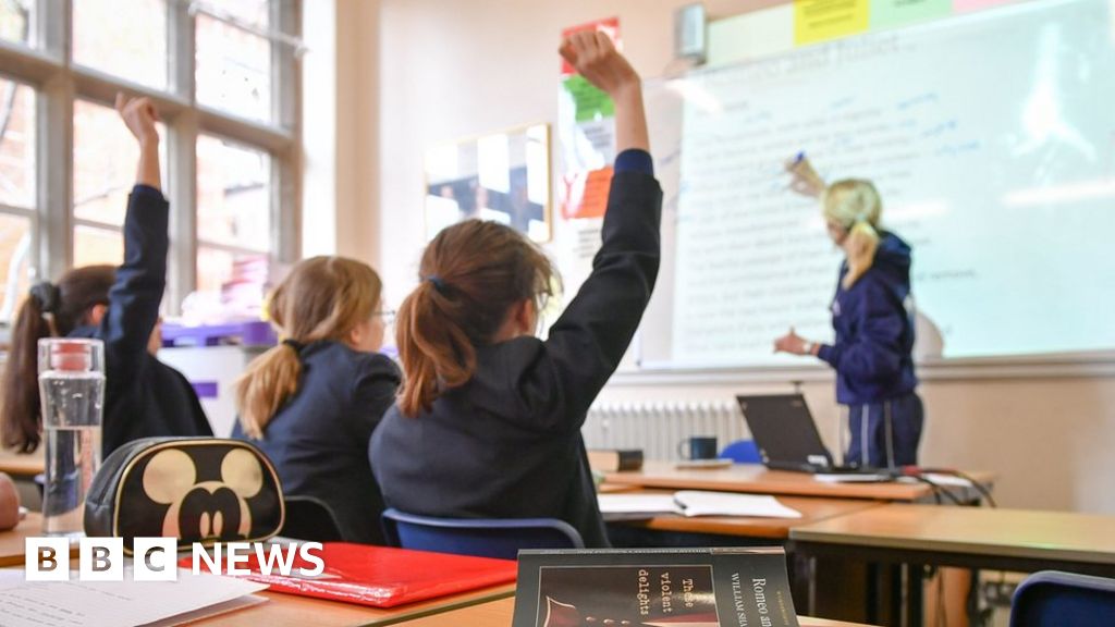 Essex County Council reveals the 54 schools with RAAC BBC News