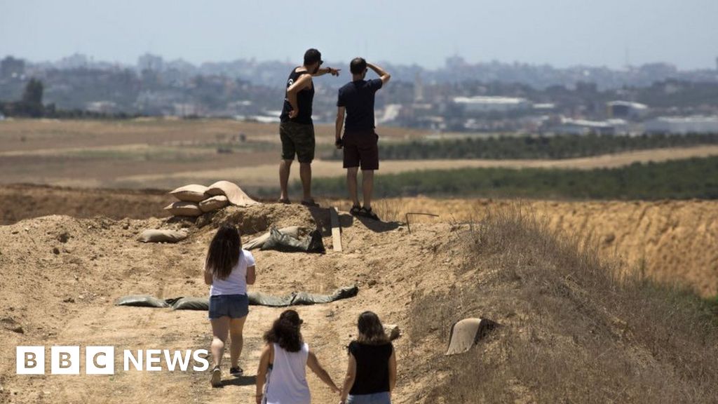 Едно от първите израелски селища подложени на атака когато бойците