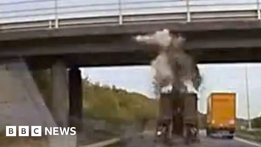 Lorry hits bridge on A13 in Essex causing 'tens of thousands' of pounds