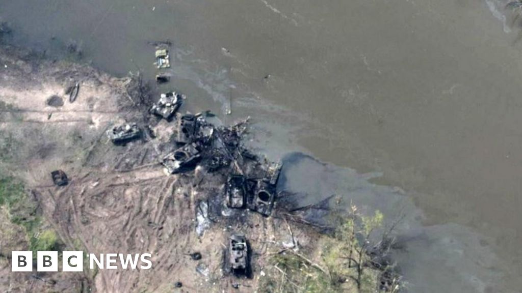 River clash: Ukraine says Russian pontoons destroyed