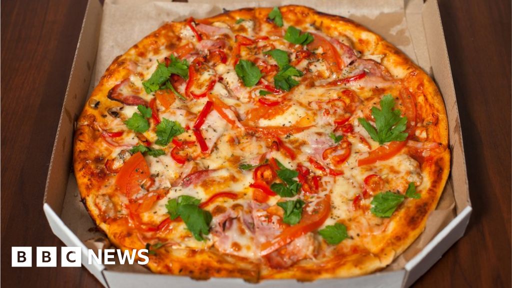 Man arrested after scared York woman pretended to ring for pizza