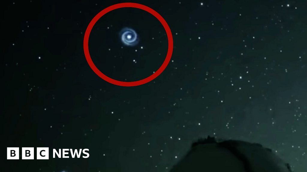 Mysterious 'whirlpool' appears in the night sky above Hawaii