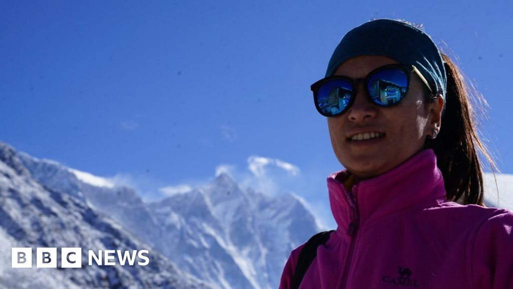 100 Women Record number of Nepalese women climbing Everest this season photo image