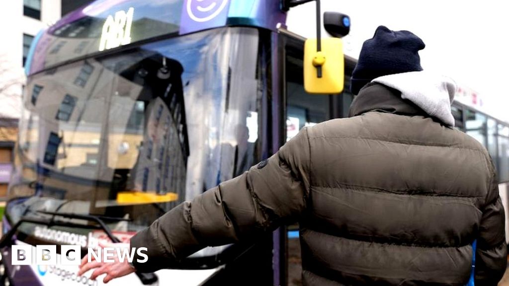 UK’s first driverless bus begins passenger service in Edinburgh