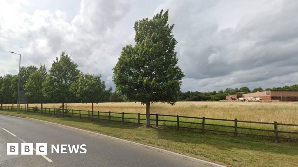 Abingdon housing plan criticised over traffic concerns 
