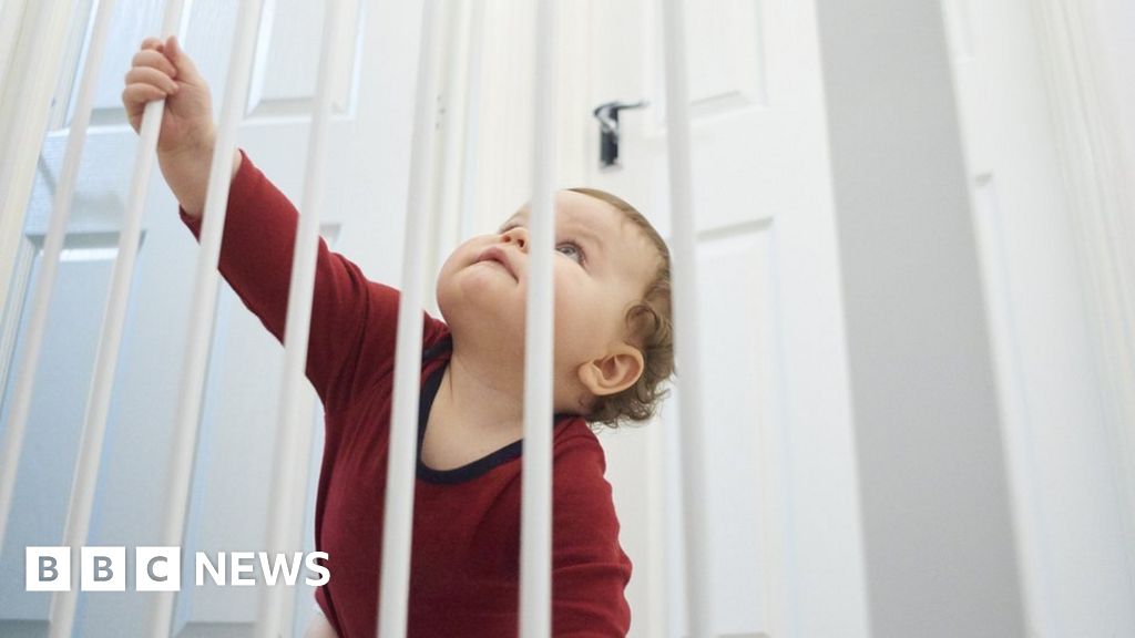 Eight child stair gate models fail Which? safety tests