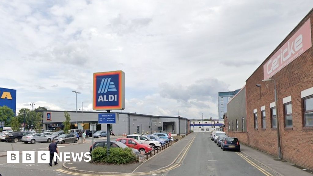 AshtonunderLyne stabbing Man, 18, stabbed in Aldi car park BBC News