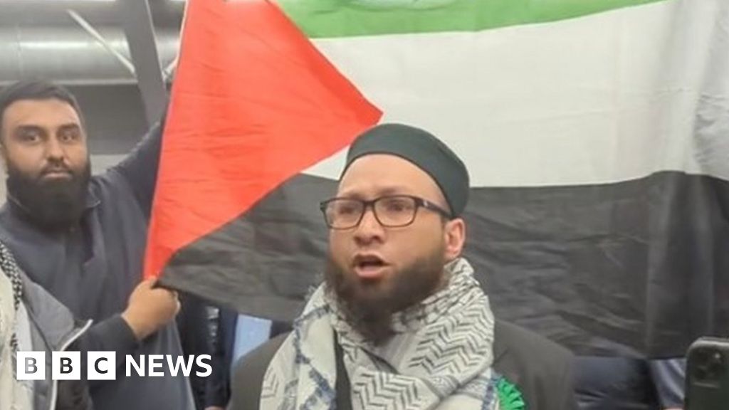 Green Party councillor apologises for Gaza comments