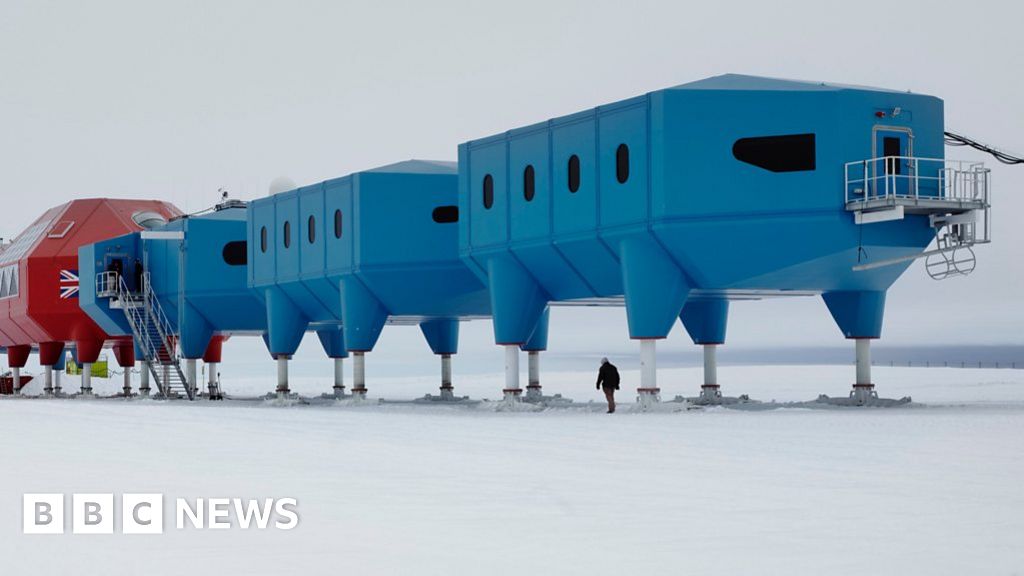 British ice station on the move BBC News