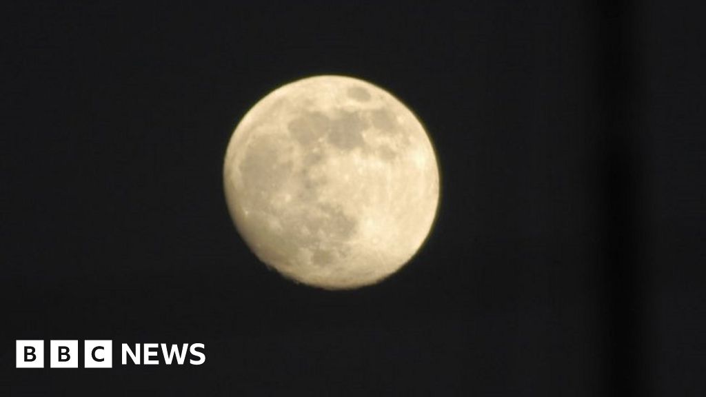 China seeks to retrieve first Moon rocks since 1970s