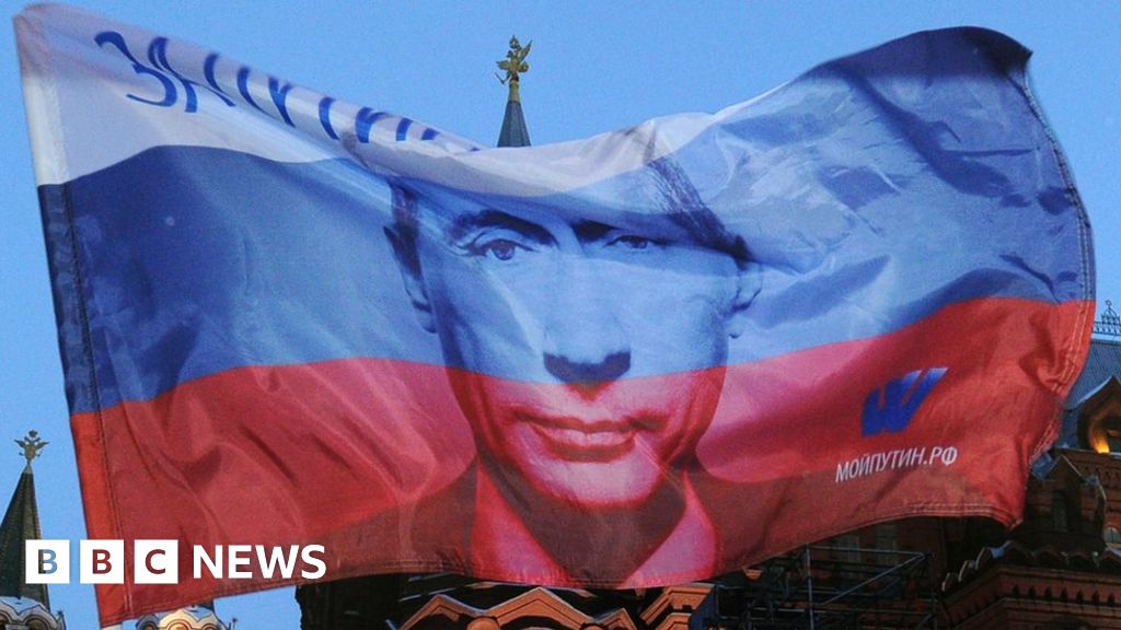 Protesting In Putin's Russia - BBC News