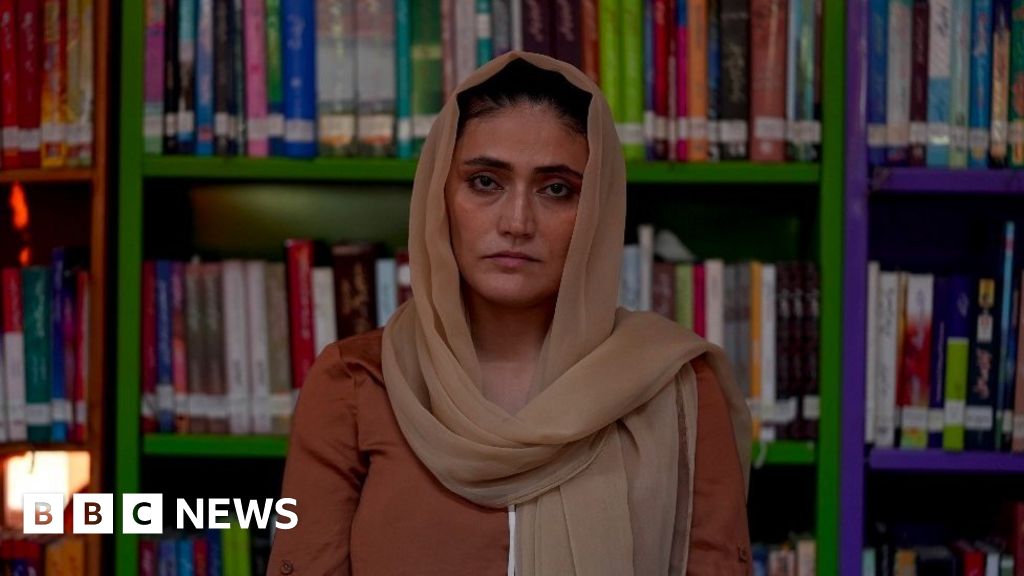 The librarian who defied the Taliban