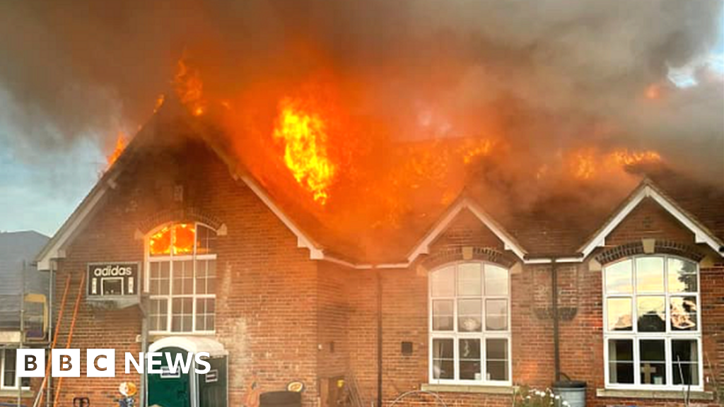 Woodborough Primary School to stay closed after fire 