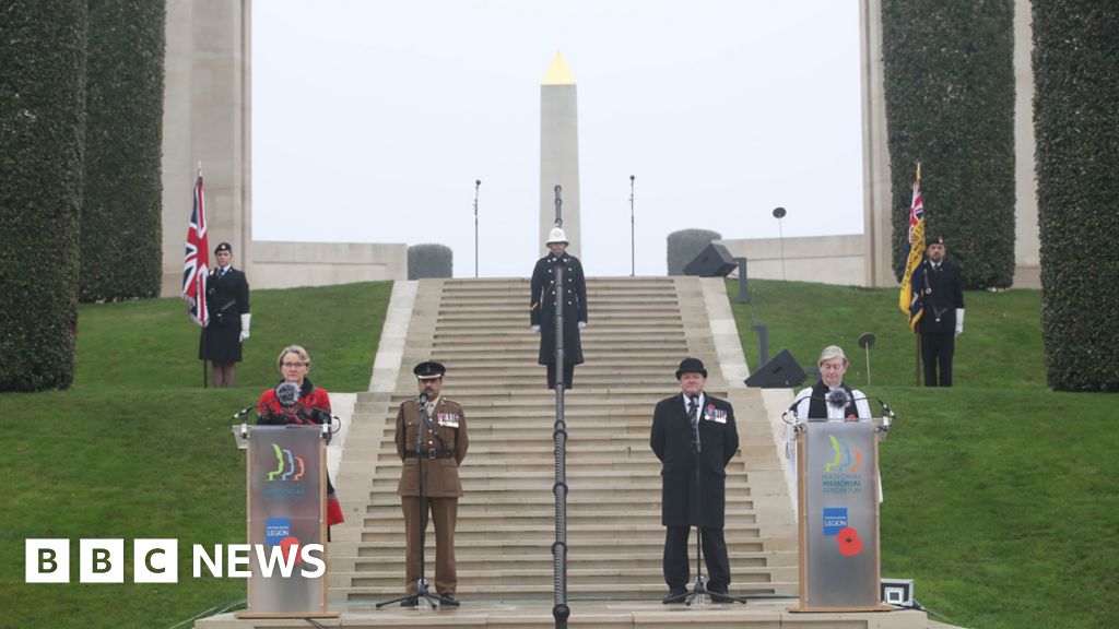 National Memorial Arboretum Marks Remembrance Sunday