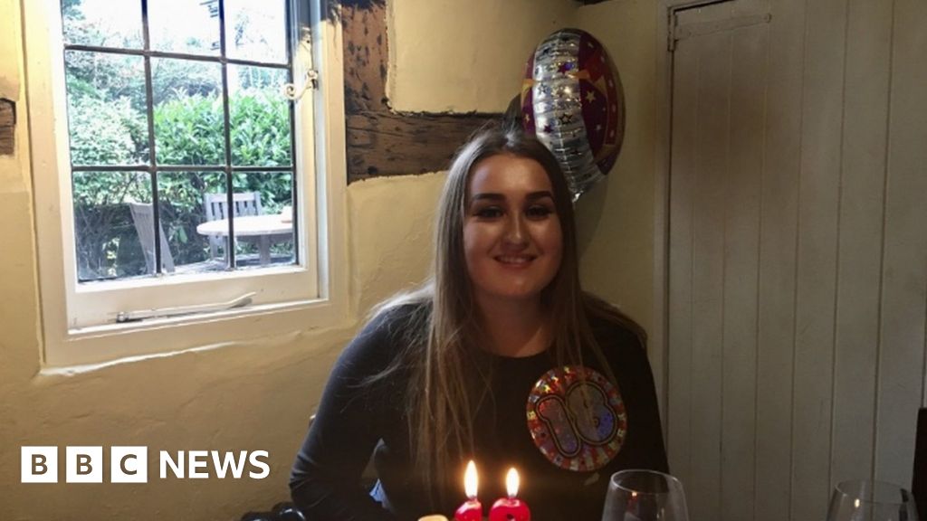 Coronavirus Nursery worker, 21, dies with Covid19