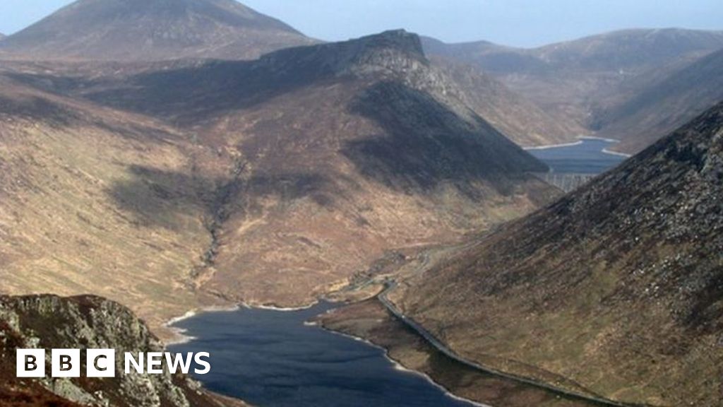 NI reservoirs planning issue resolved - BBC News
