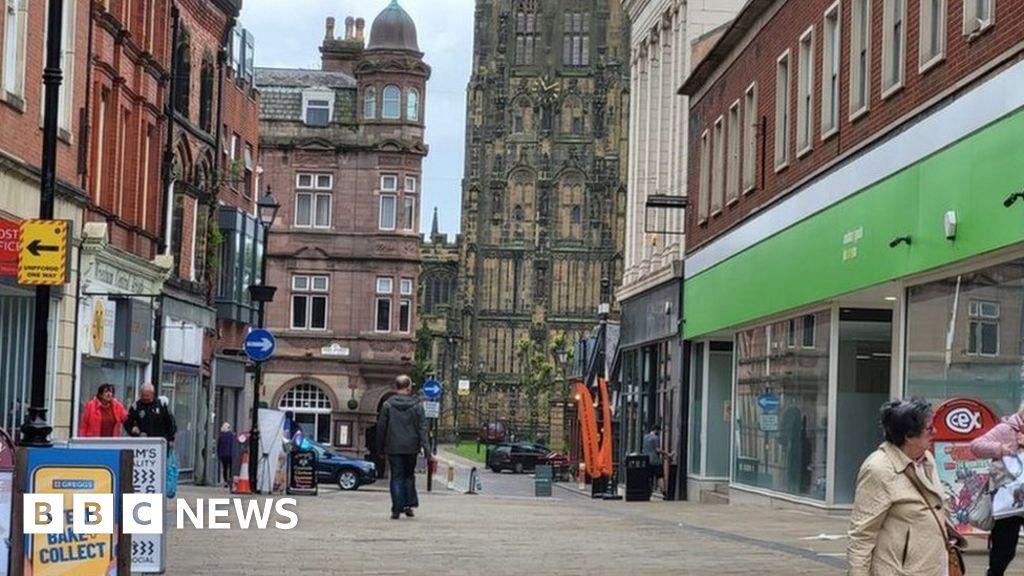 Wrexham nurse sacked after death of secret lover patient in car park