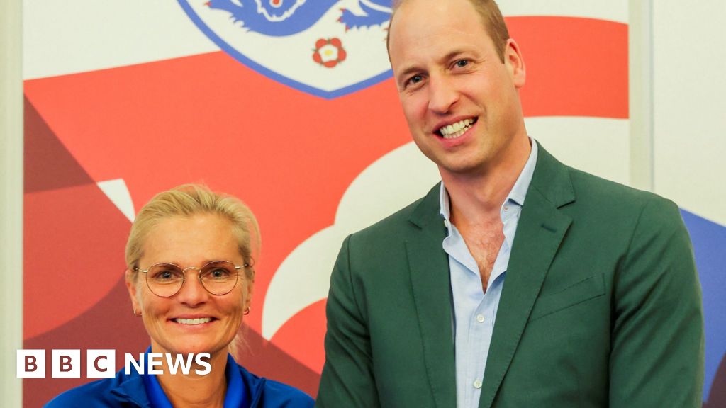 In pictures: Prince William in good luck visit to England Women’s team