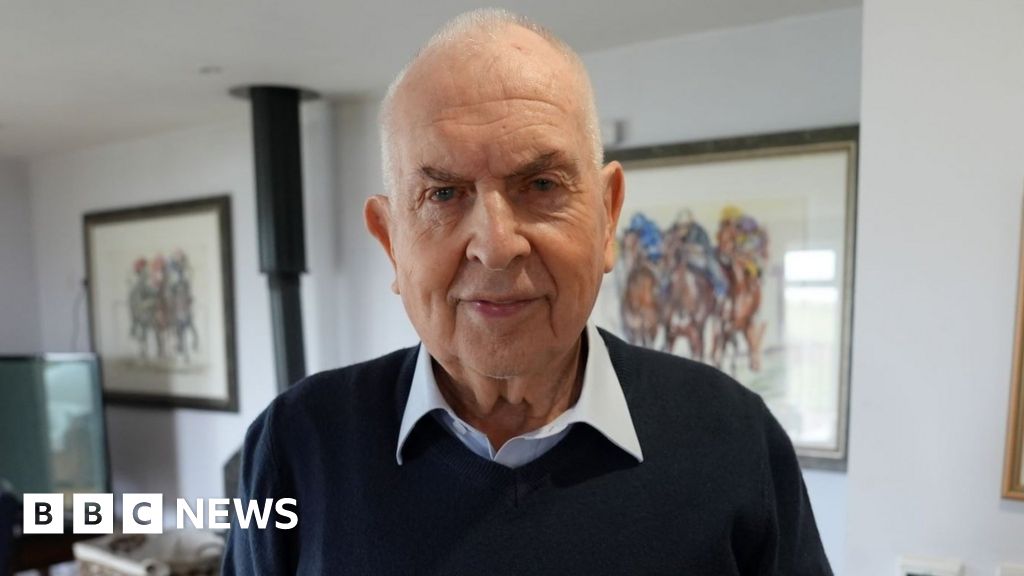 I Was A Guinea Pig During Secret Christmas Island Nuclear Tests i-was-a-guinea-pig-during-secret-christmas-island-nuclear-tests