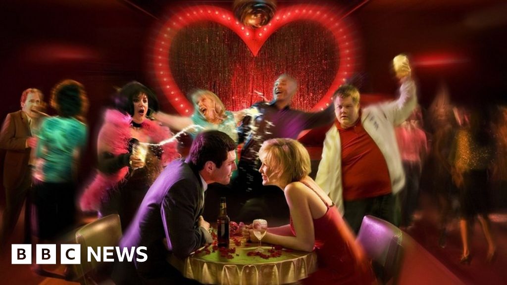 Gavin And Stacey Christmas Day Show To Air On BBC Radio Wales - BBC News