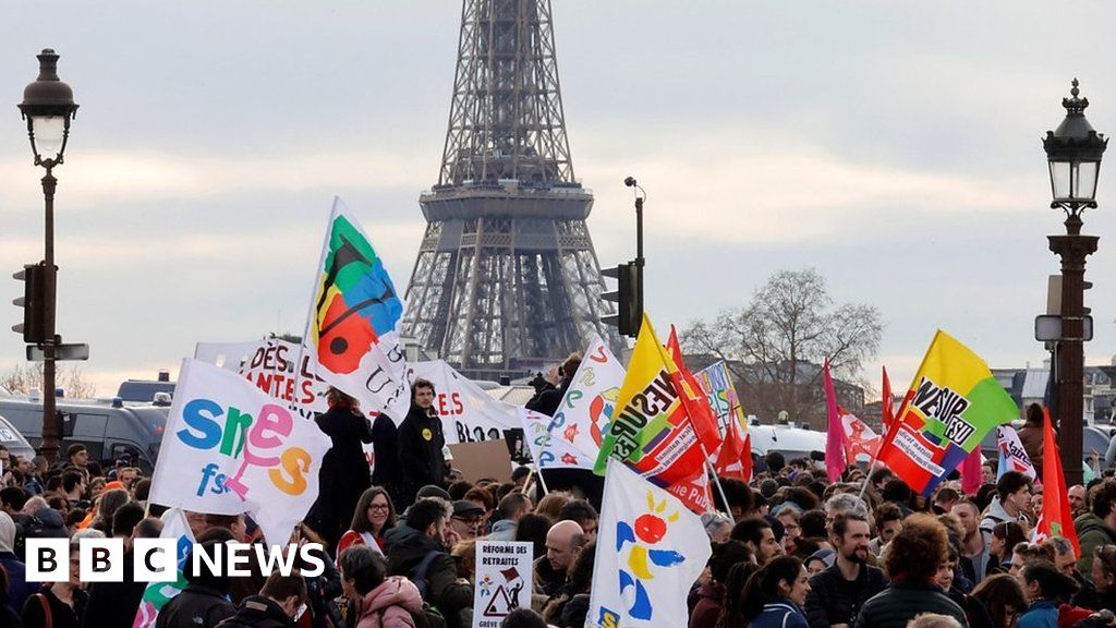 Protests in Paris as Macron pushes through pension reform